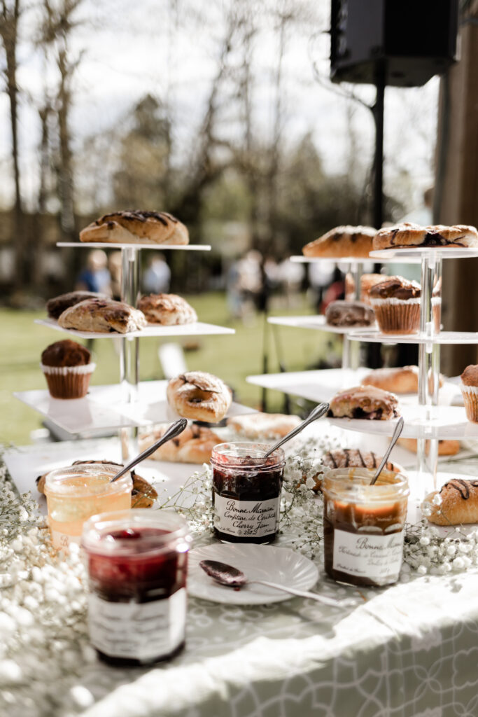 pastries at this Estate 248 wedding in Langley, British Columbia