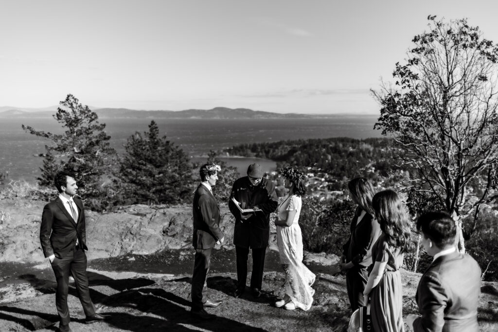 Mount Douglas elopement in Victoria, British Columbia