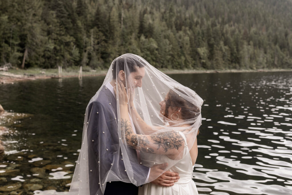 Mabel Lake elopement