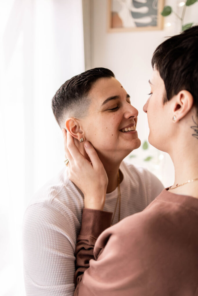 in home couples session in Vancouver, BC