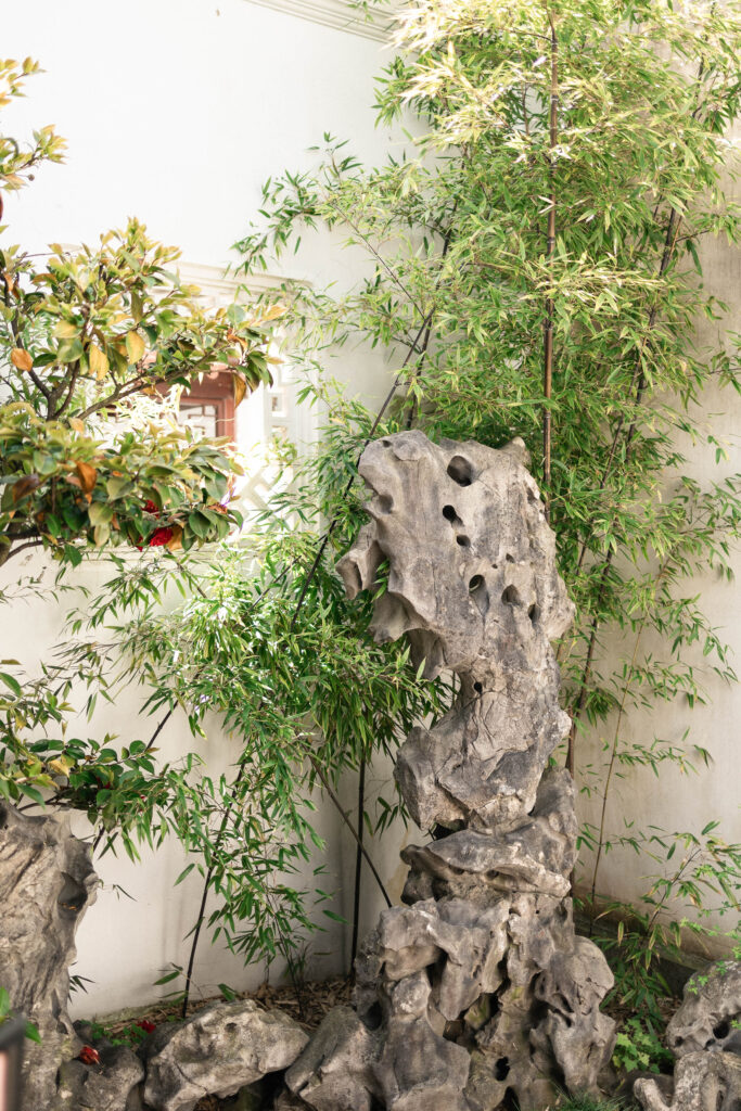 Natural details at the intimate ceremony location at Dr. Sun Yat-Sen Classical Chinese Garden wedding venue