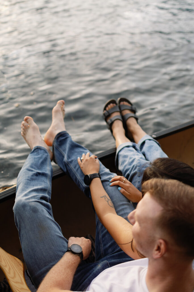 Golden hour couples canoe photoshoot at Porteau Cove, near Squamish BC