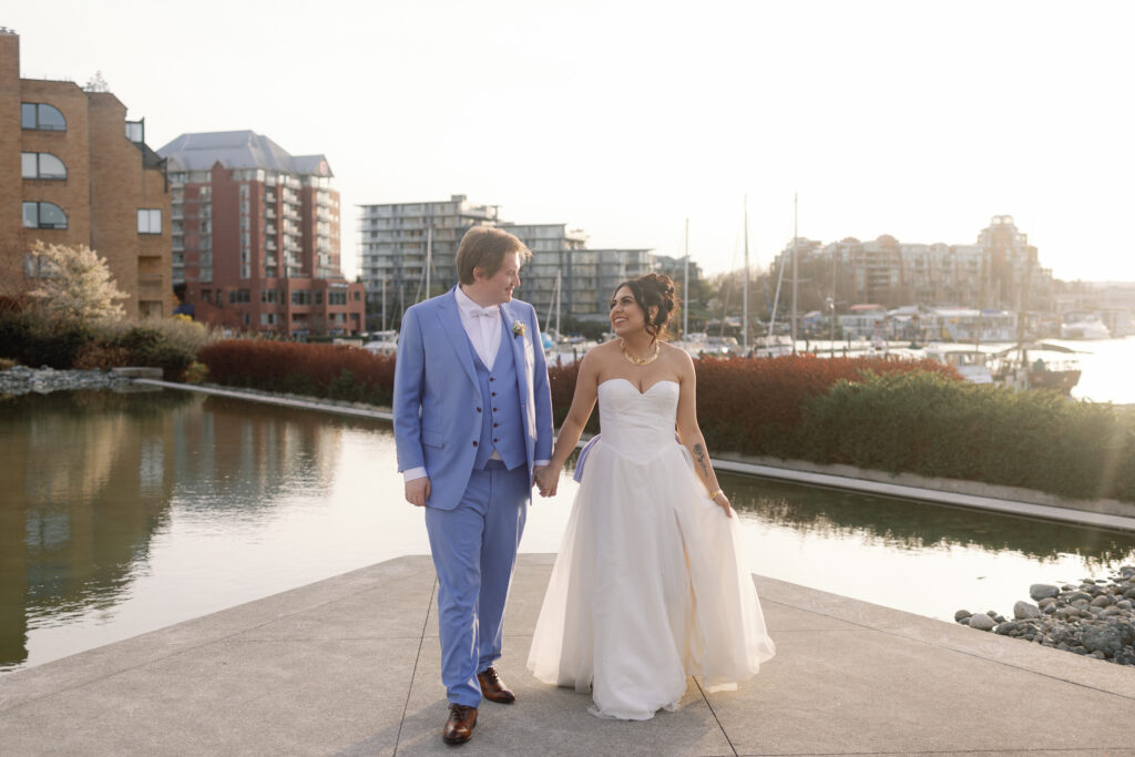 Golden hour portraits at a Laurel Point Inn wedding overlooking the ocean